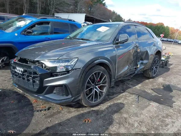 WA1FVAF11KD024220 2019 AUDI Q8 - Image 2