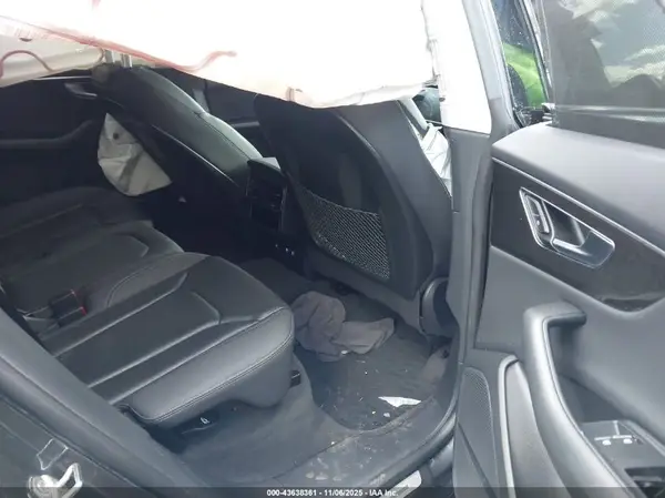 WA1FVAF11KD024220 2019 AUDI Q8 - Image 8