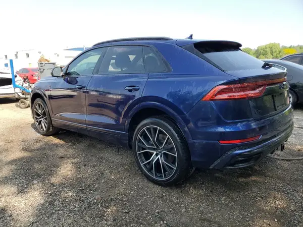 WA1FVAF11KD042250 2019 AUDI Q8 - Image 2