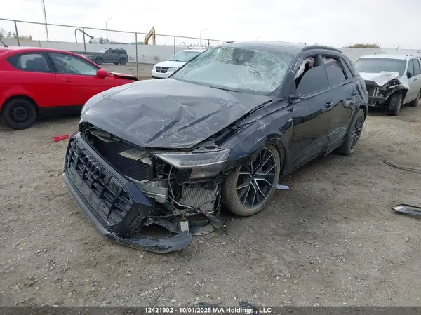WA1FVAF11KD042989 2019 AUDI Q8 - Image 2