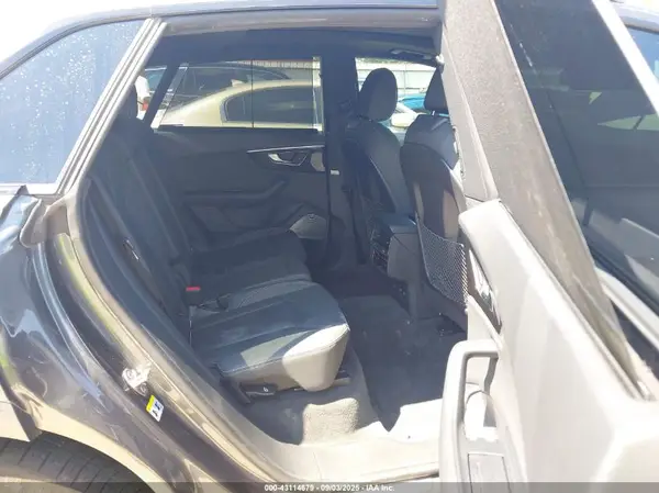WA1FVAF12KD011816 2019 AUDI Q8 - Image 8