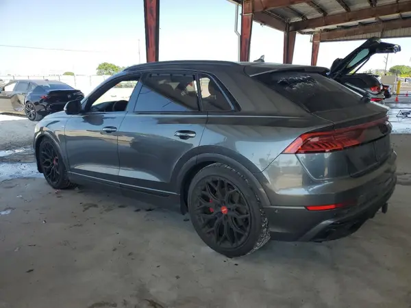 WA1FVAF12KD020435 2019 AUDI Q8 - Image 2