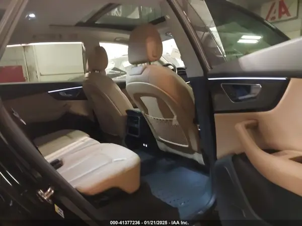 WA1FVAF12KD032472 2019 AUDI Q8 - Image 8
