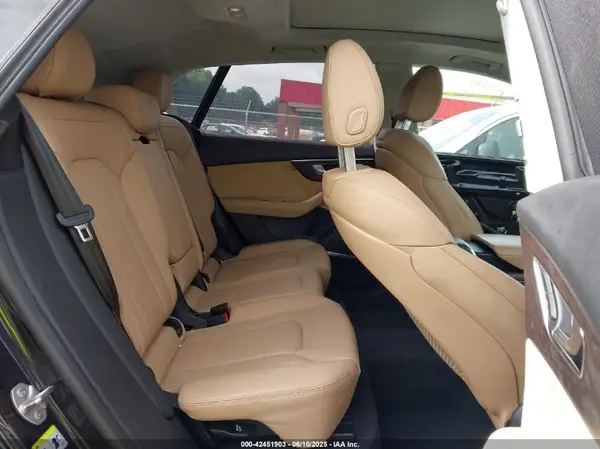 WA1FVAF12LD003152 2020 AUDI Q8 - Image 8