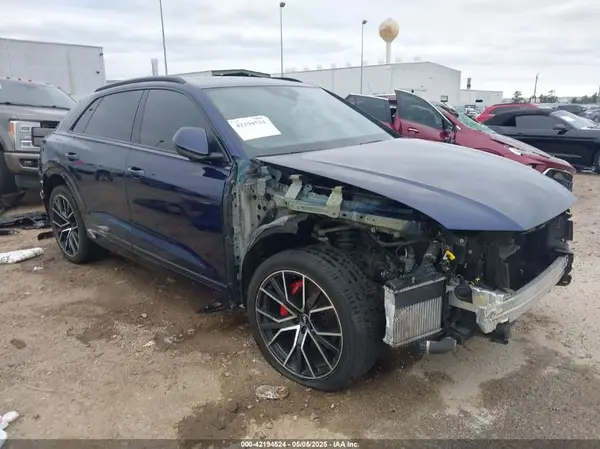 WA1FVAF13KD019245 2019 AUDI Q8 - Image 1