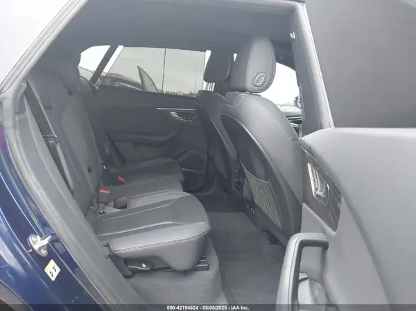 WA1FVAF13KD019245 2019 AUDI Q8 - Image 8