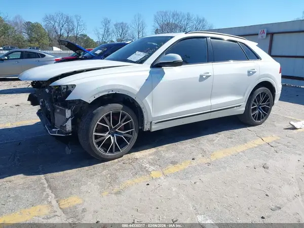 WA1FVAF14KD034448 2019 AUDI Q8 - Image 2