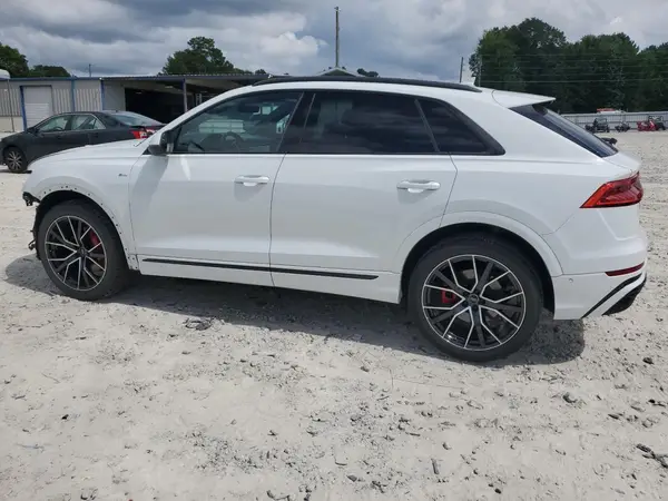 WA1FVAF14MD000996 2021 AUDI Q8 - Image 2