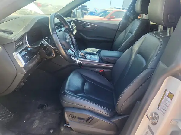 2021 AUDI Q8 auction photo 7