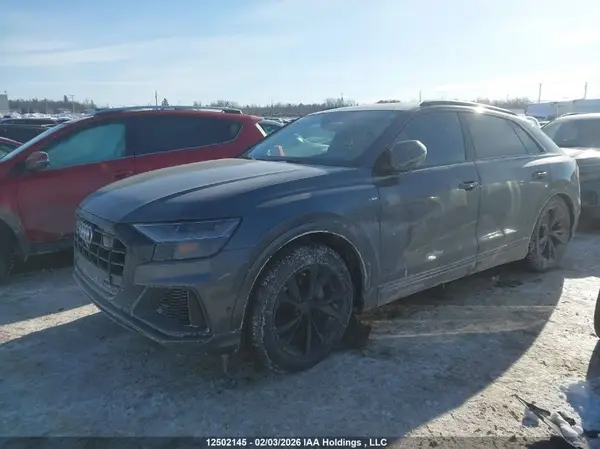 WA1FVAF15KD031591 2019 AUDI Q8 - Image 2
