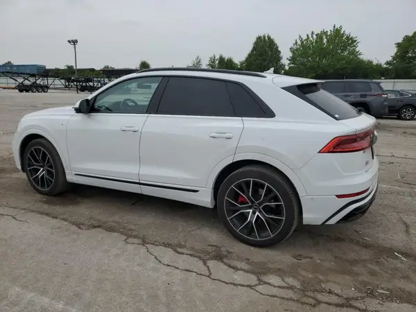 WA1FVAF15KD033597 2019 AUDI Q8 - Image 2