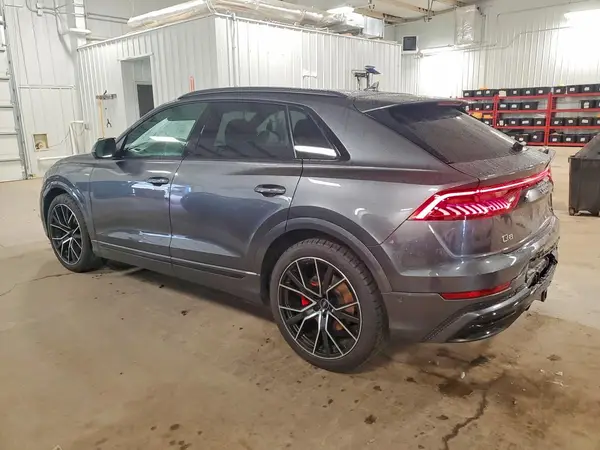 WA1FVAF15MD017774 2021 AUDI Q8 - Image 2