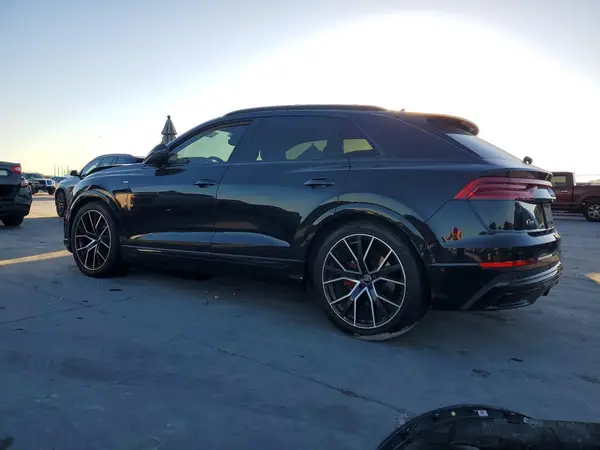 WA1FVAF16KD042339 2019 AUDI Q8 - Image 2