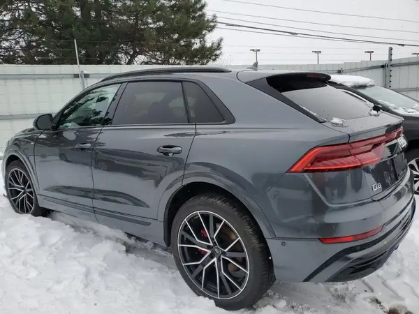 WA1FVAF16LD021198 2020 AUDI Q8 - Image 2