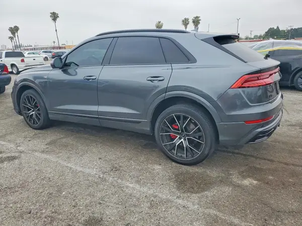 WA1FVAF16MD029884 2021 AUDI Q8 - Image 2