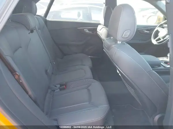 WA1FVAF17KD017725 2019 AUDI Q8 - Image 8