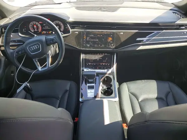 WA1FVAF17KD027204 2019 AUDI Q8 - Image 8
