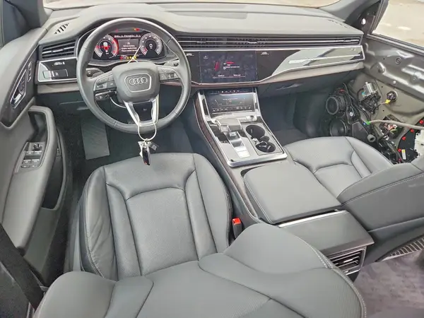 WA1FVAF17MD019669 2021 AUDI Q8 - Image 8
