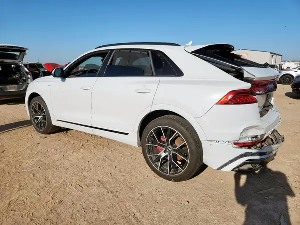 WA1FVAF17MD021762 2021 AUDI Q8 - Image 2