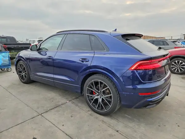 WA1FVAF17MD026251 2021 AUDI Q8 - Image 2