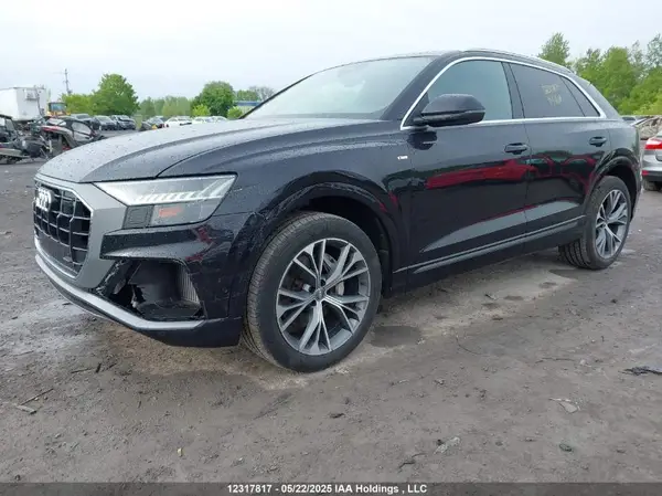 WA1FVAF18KD020245 2019 AUDI Q8 - Image 2