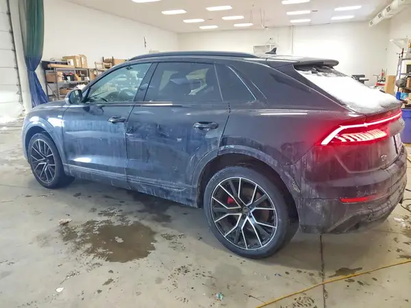 WA1FVAF18KD022903 2019 AUDI Q8 - Image 2