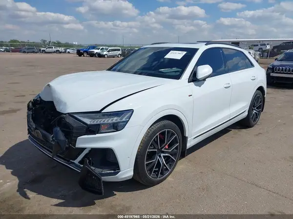 WA1FVAF18KD034789 2019 AUDI Q8 - Image 2