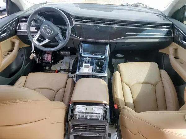WA1FVAF18KD039734 2019 AUDI Q8 - Image 8