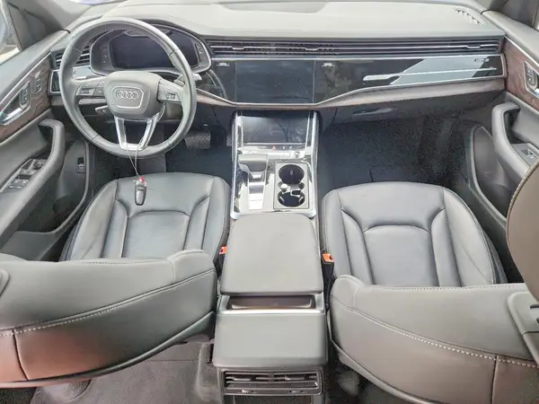 WA1FVAF18KD046330 2019 AUDI Q8 - Image 8
