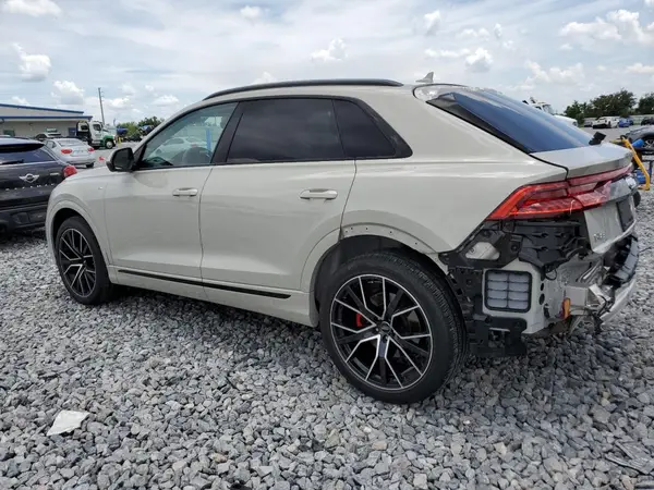 WA1FVAF18LD008808 2020 AUDI Q8 - Image 2