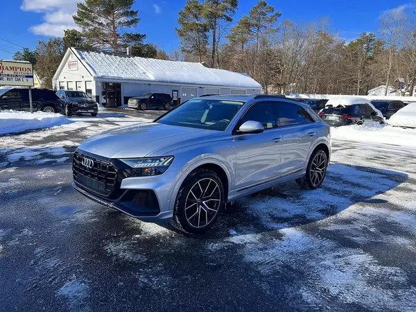 WA1FVAF19KD015748 2019 AUDI Q8 - Image 2