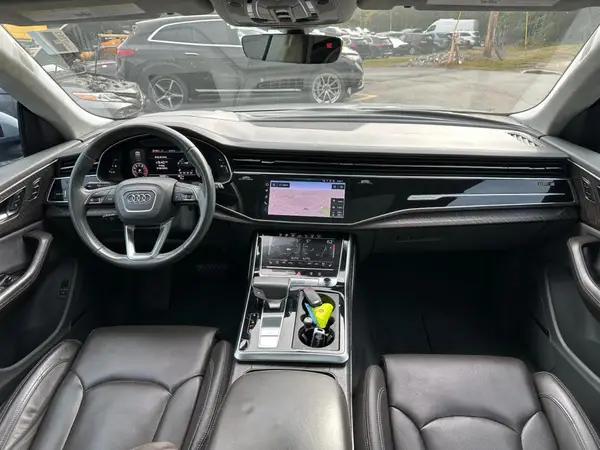 WA1FVAF19KD022280 2019 AUDI Q8 - Image 8