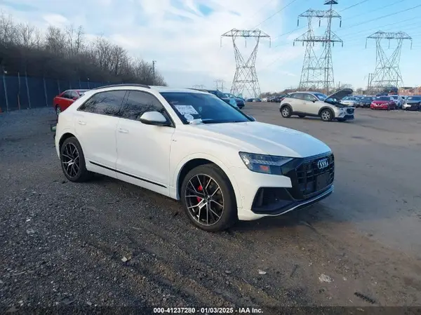 WA1FVAF19KD038382 2019 AUDI Q8 - Image 1