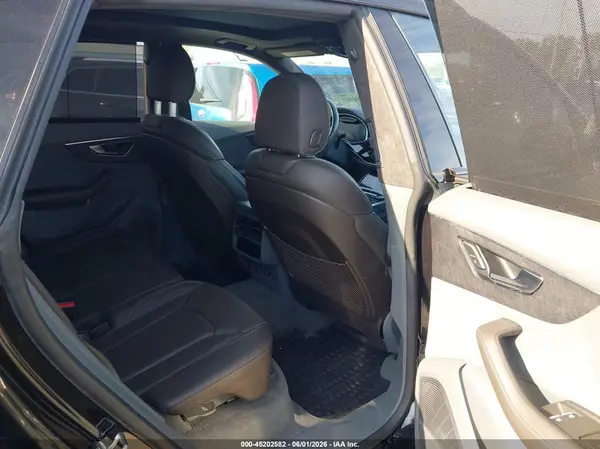 WA1FVAF19KD039631 2019 AUDI Q8 - Image 8
