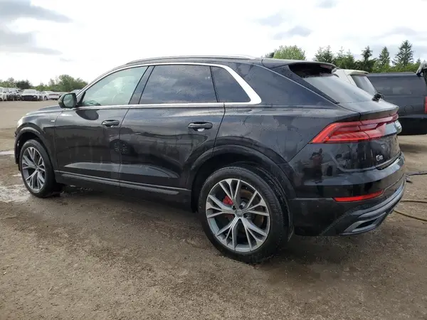 WA1FVAF1XKD031182 2019 AUDI Q8 - Image 2