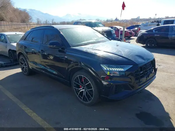 WA1FVAF1XKD031795 2019 AUDI Q8 - Image 1