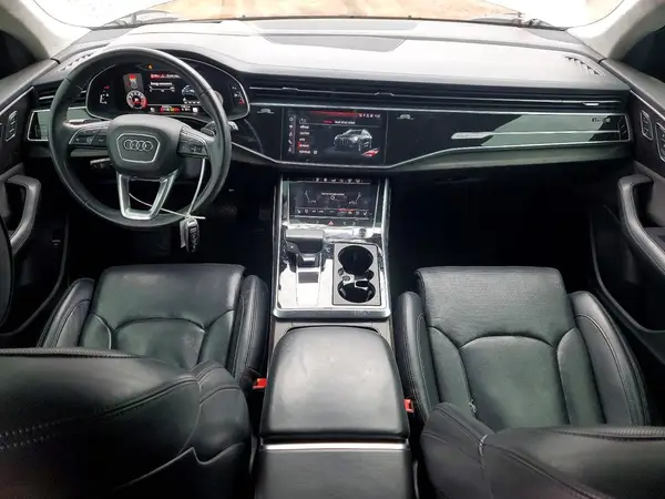 WA1FVAF1XKD032039 2019 AUDI Q8 - Image 8