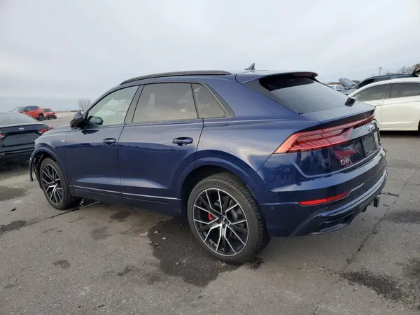 WA1FVAF1XKD040724 2019 AUDI Q8 - Image 2