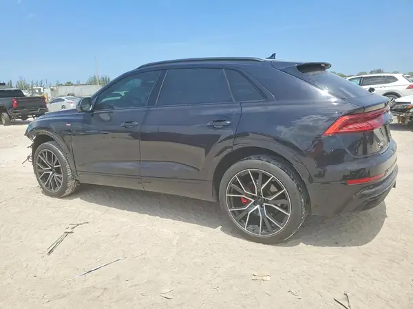 WA1FVAF1XKD042392 2019 AUDI Q8 - Image 2