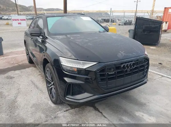 WA1FVBF10MD027084 2021 AUDI Q8 - Image 1