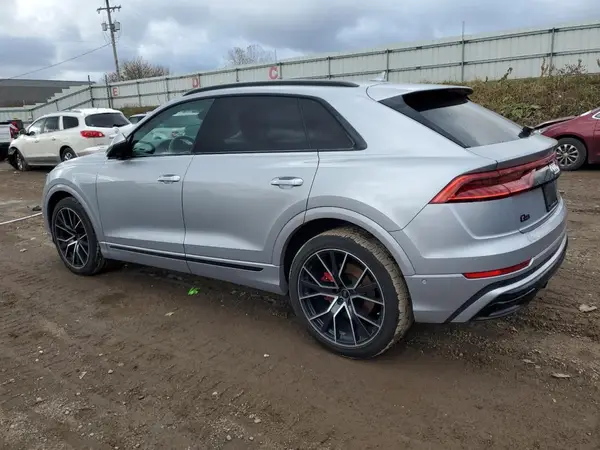 WA1FVBF10MD036822 2021 AUDI Q8 - Image 2