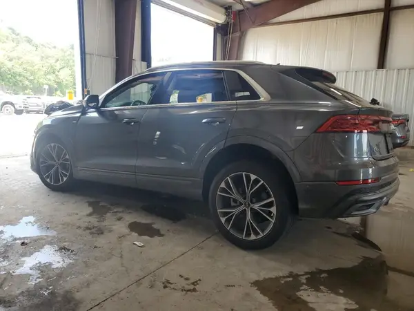 WA1FVBF11PD013635 2023 AUDI Q8 - Image 2