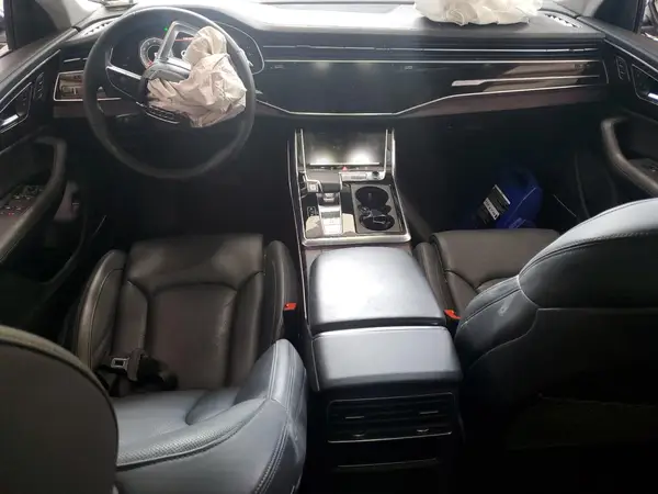 WA1FVBF11PD013635 2023 AUDI Q8 - Image 8