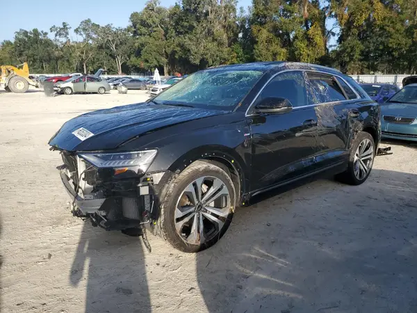 WA1FVBF12ND027718 2022 AUDI Q8 - Image 1