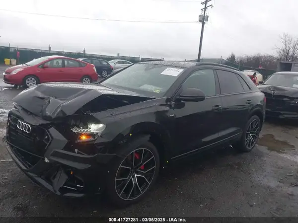 WA1FVBF12PD044134 2023 AUDI Q8 - Image 2
