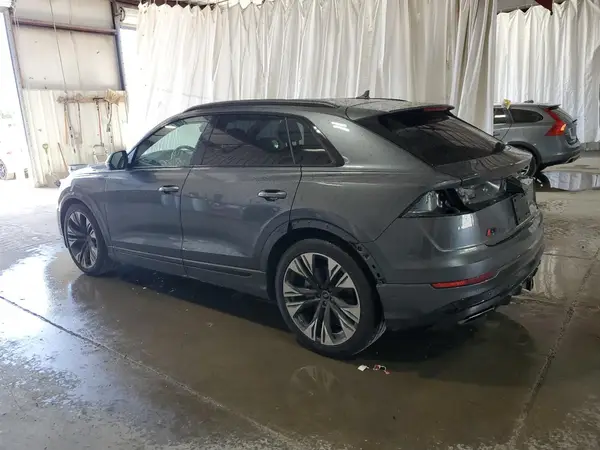 WA1FVBF13RD006804 2024 AUDI Q8 - Image 2