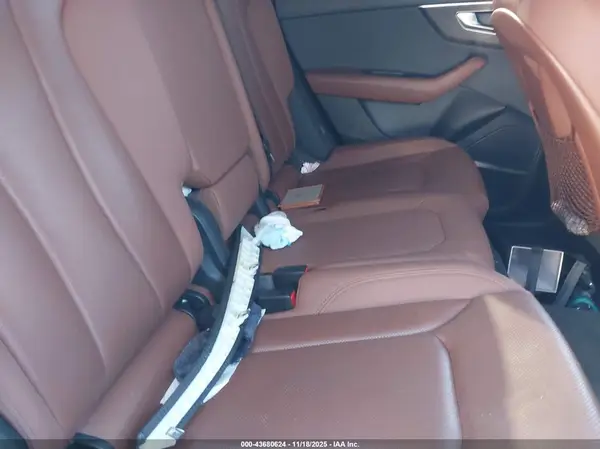 WA1FVBF15KD043763 2019 AUDI Q8 - Image 8