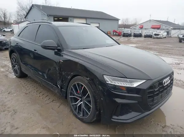 WA1FVBF16PD028292 2023 AUDI Q8 - Image 1