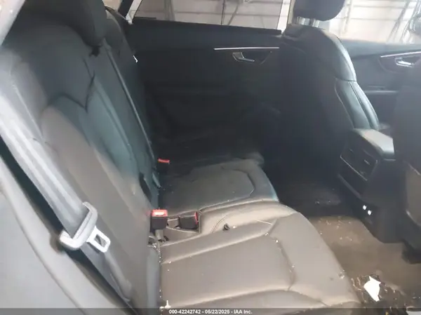 WA1FVBF17KD025054 2019 AUDI Q8 - Image 8