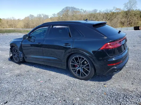 WA1FVBF17ND023034 2022 AUDI Q8 - Image 2